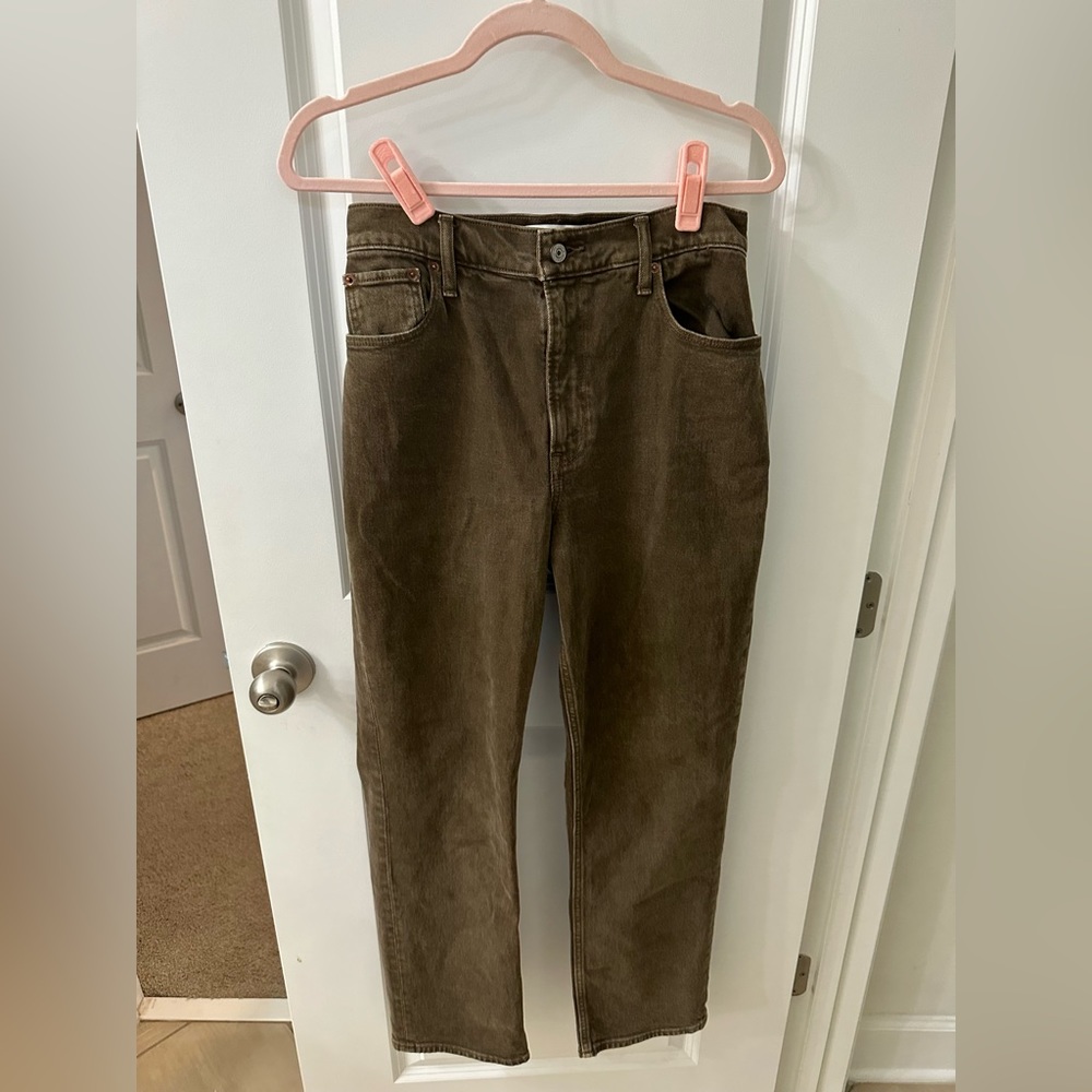 Abercrombie curve love high rise straight brown jean
